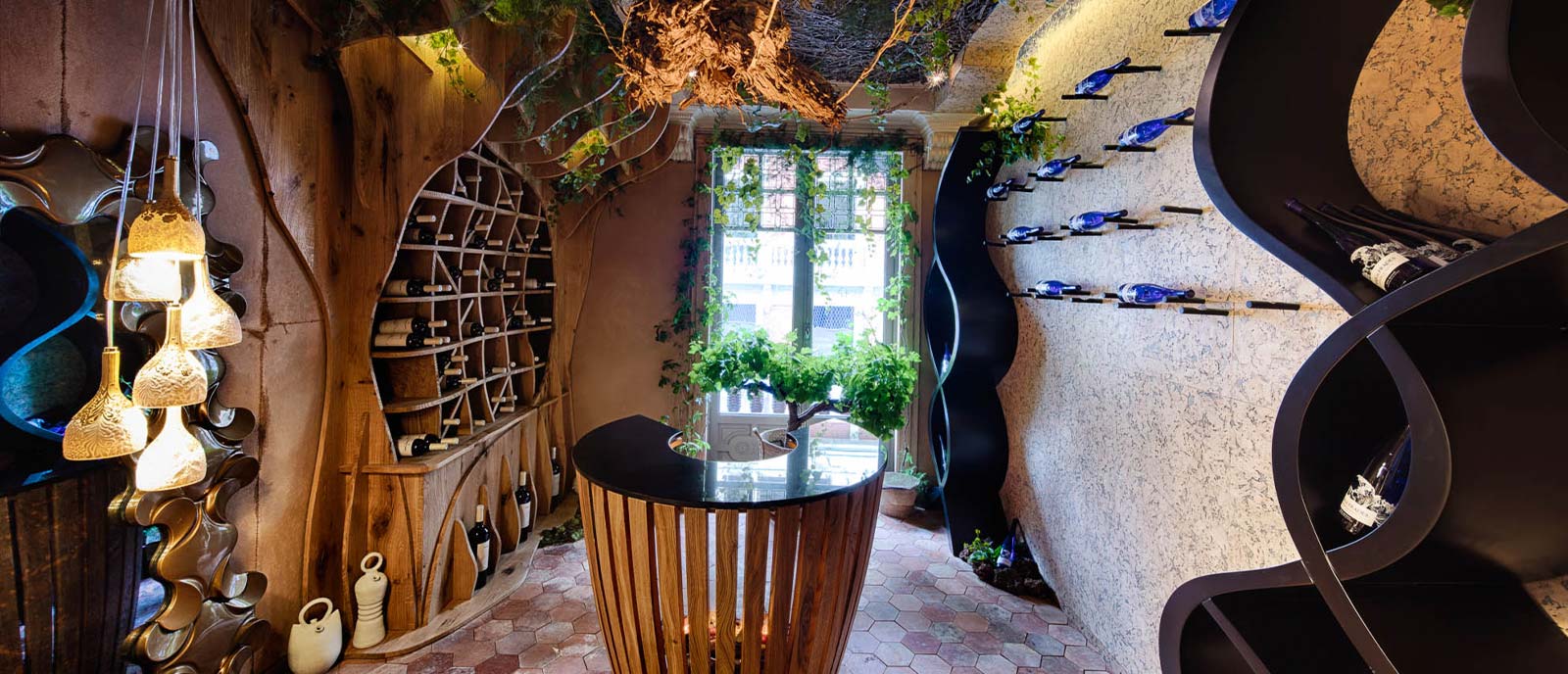 Espacio Grupo Buk – Bodega «Madera y vino, una eterna historia de amor»