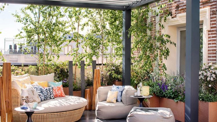 Terraza «El Cielo de Canalejas» por Alterespacio en Casa Decor 2021