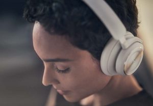Auriculares Beoplay HX de Bang & Olufsen