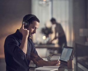 Auriculares Beoplay HX de Bang & Olufsen
