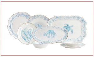 Vajilla en blanco y azul para mesas de verano