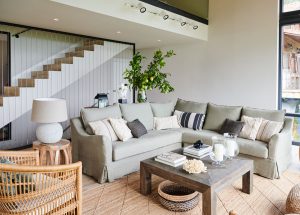 Salón decorado con por Decor Studio de El Corte Iglés