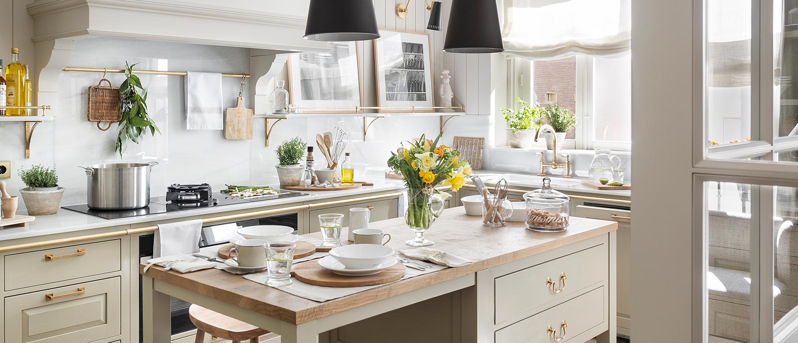 Espacio Deulonder – «Cocina-office de inspiración British»
