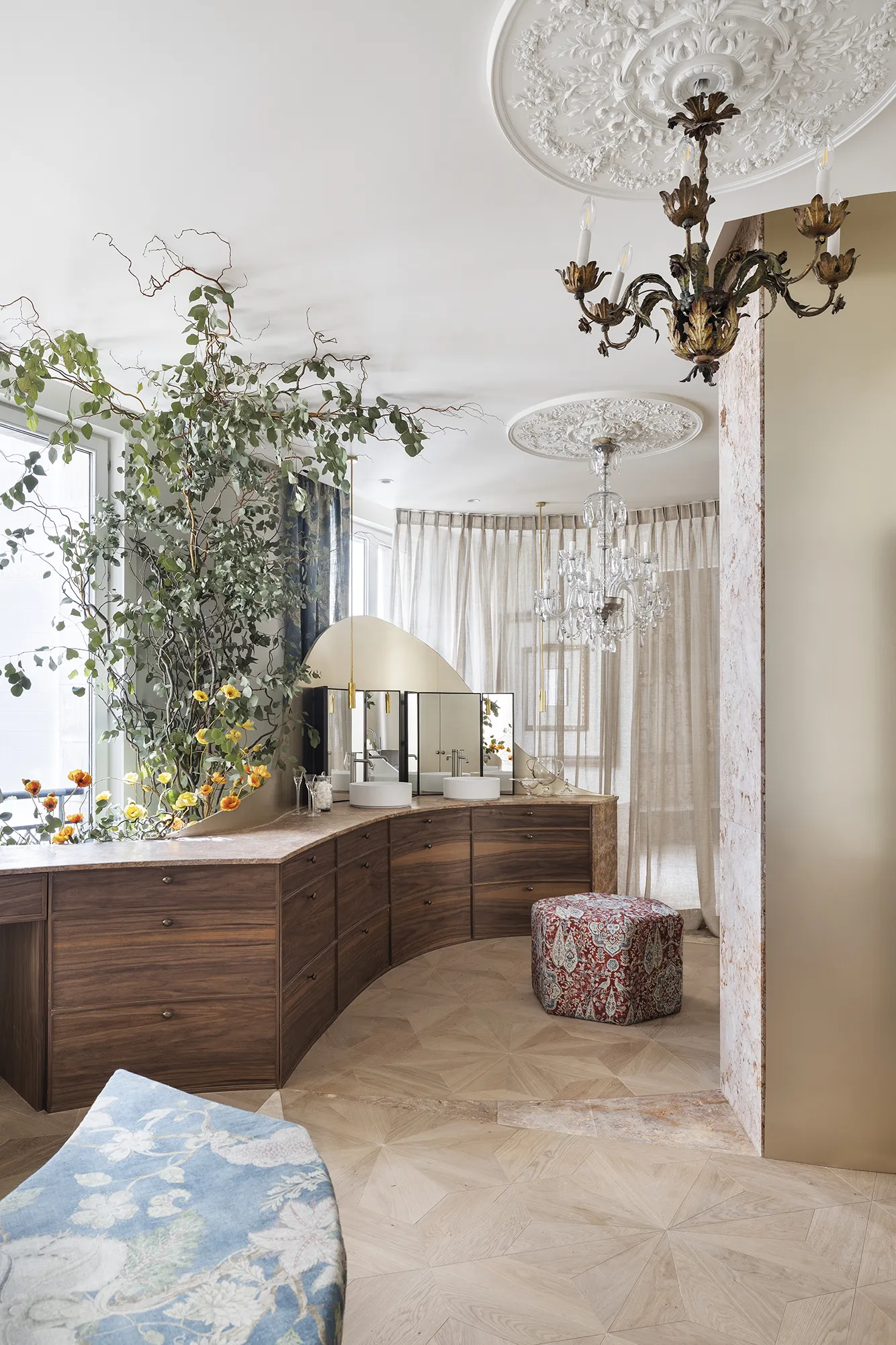 Espacio Strohm Teka – Vestidor con baño «Origehm»