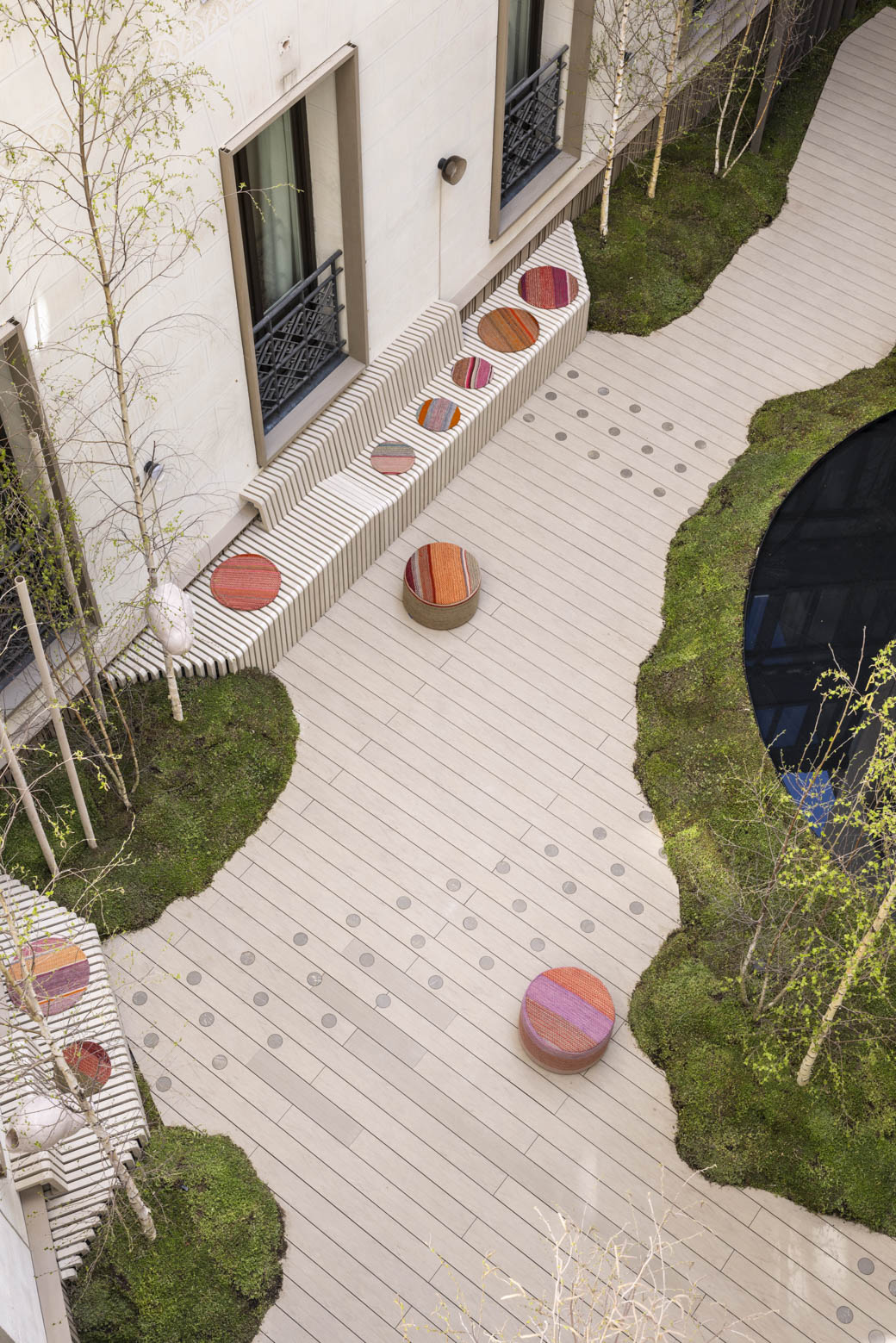 casa-decor-2025-patio-tarimatec-por-PIA-Paisajismo-7