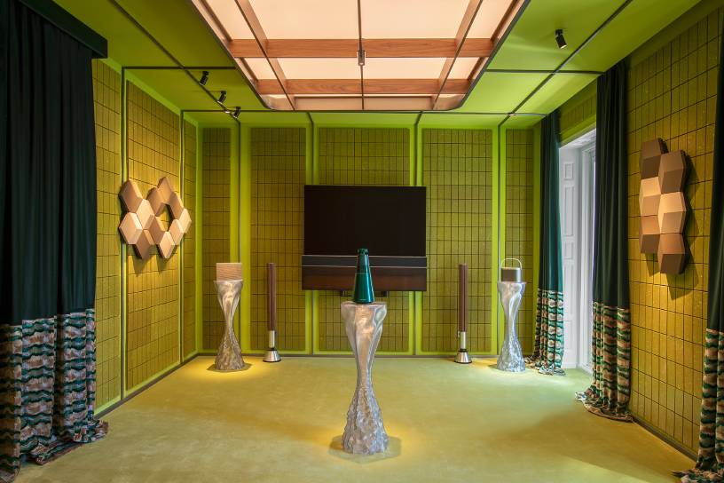Espacio Bang &amp; Olufsen por Jose Lara Interiorismo en Casa Decor.